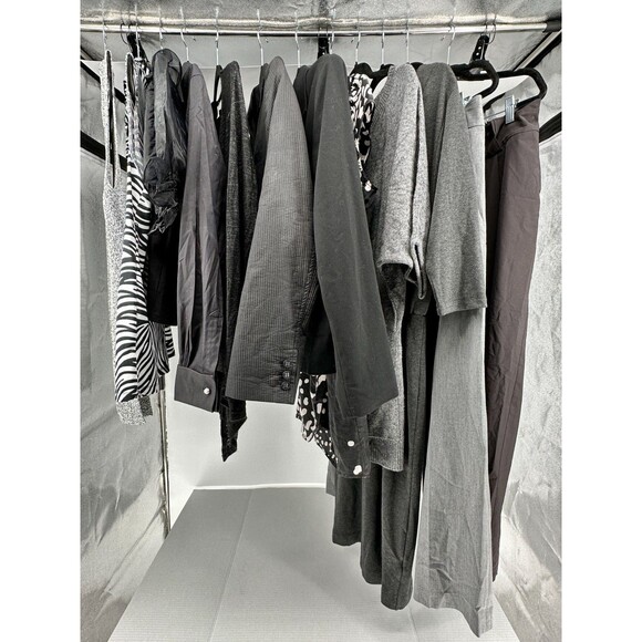 Wholesale Reseller Lot 12 Piece Bundle Womens Trendy Career Minimalist - Picture 4 of 4